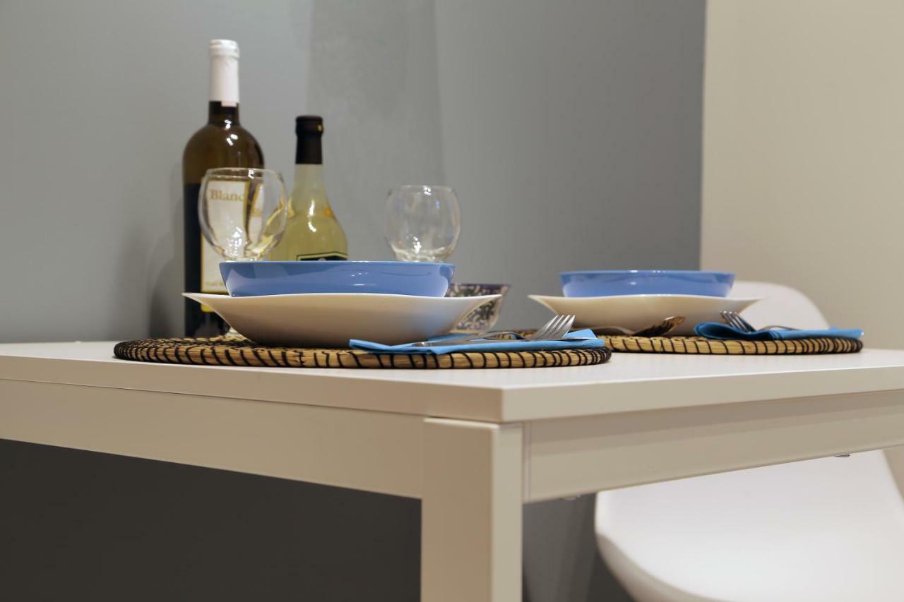 Stylish Modern Apartment, Nilie Hospitality Mgmt Thessaloníki Ngoại thất bức ảnh