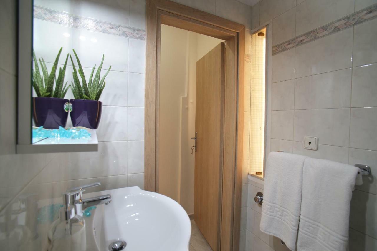 Stylish Modern Apartment, Nilie Hospitality Mgmt Thessaloníki Ngoại thất bức ảnh